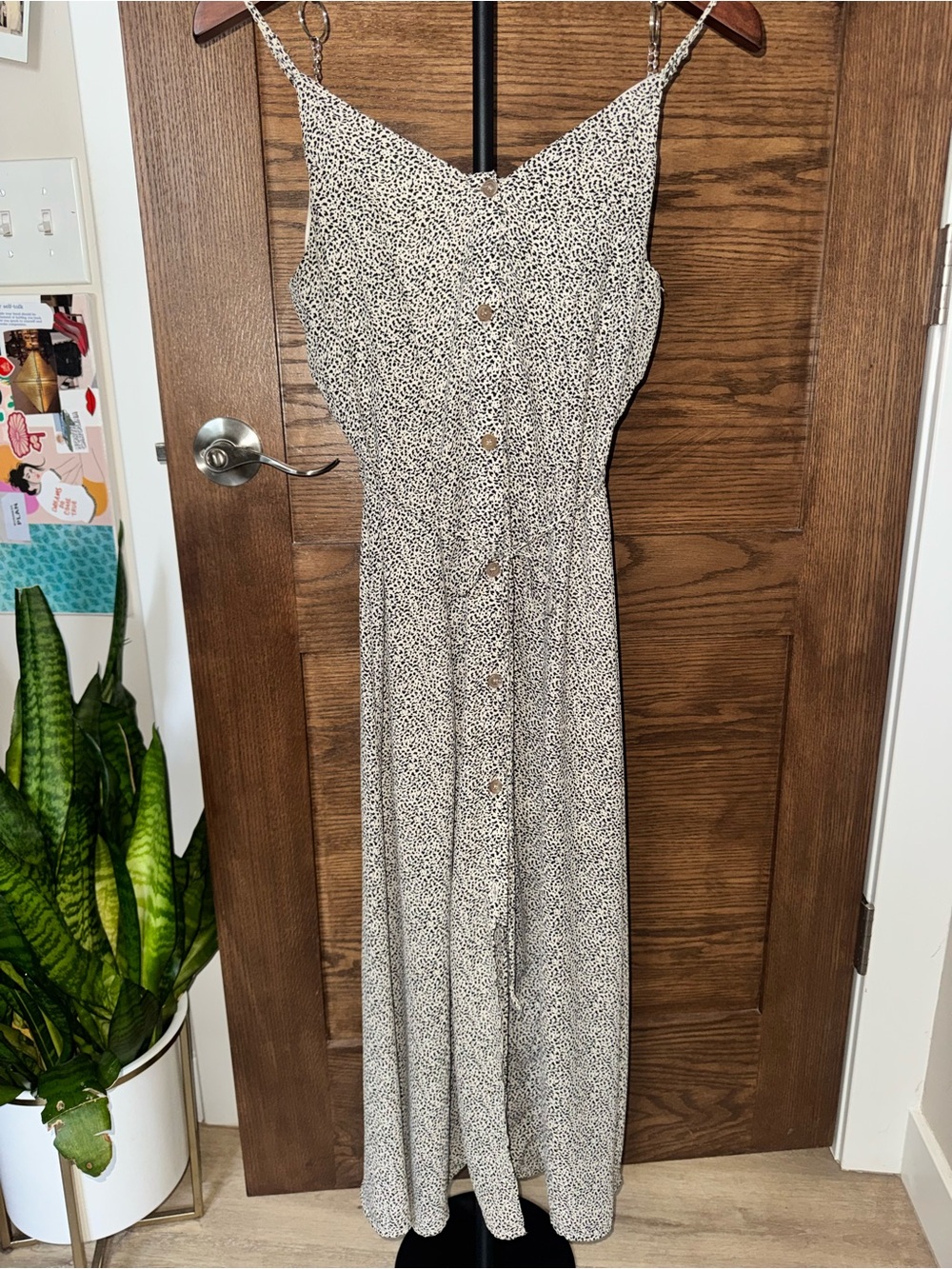 Sienna Sky Cream & Black Spotted Button-Front Maxi Dress